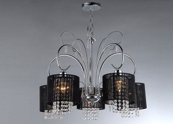 Illuminazione moderna del candeliere