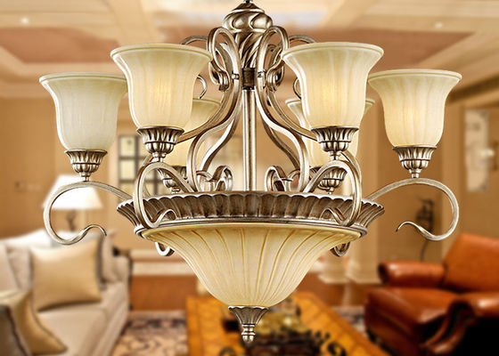 Luce moderna europea di lusso del candeliere 9 del ferro battuto per CA domestico 110 della decorazione 900W - 240V