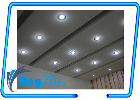 il tri colore 3in1 ha condotto il punto di RGB con il dissipatore di calore di alluminio di CNC, lampada dimmable di DMX LED
