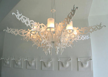 Illuminazione bianca di legno di gomma di splendore dei candelieri del palazzo per le ville/hotel di lusso