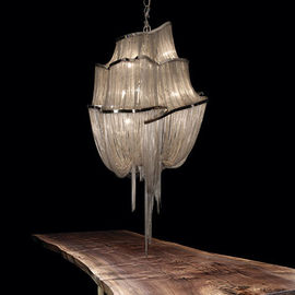 Illuminazione a catena del candeliere dei candelieri contemporanei d'argento dell'hotel