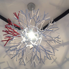 Lampada di corallo della sospensione dell'ombra della luce moderna acrilica piacevole della sospensione per sala da pranzo