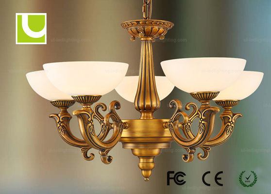 Il retro 5 candeliere decorativo di rame di PCS E27 LED si accende per l'hotel/villa