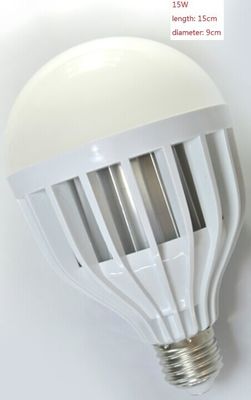 durata della vita lunga delle lampadine del globo di 15W E27 1450LM Epistar LED