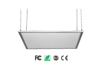 L'ufficio che accende le plafoniere 6000K 7000LM dello schermo piatto di 72W LED sospende l'installazione