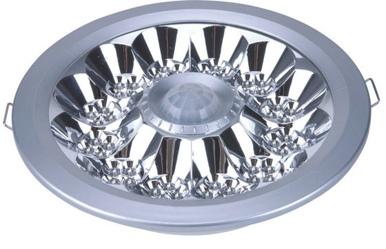 Le plafoniere d'accensione commerciali di 75000h PIR LED riscaldano il bianco